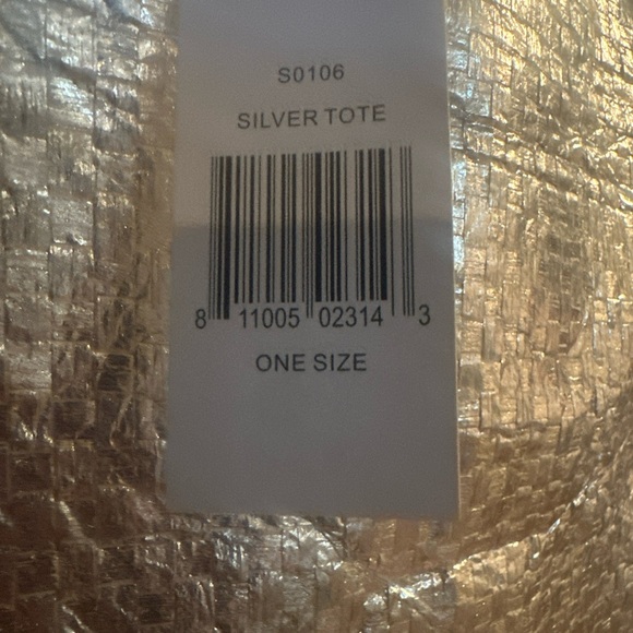 Saks Fifth Avenue Woven Tote Handbag Purse Painted Metallic Silver Type NWT - Picture 3 of 9